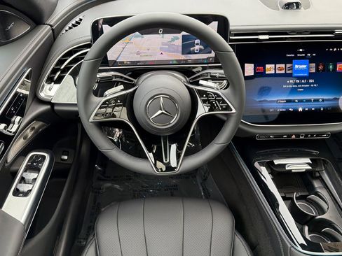 New 2026 Mercedes-Benz E 450 4MATIC Sedan image 12