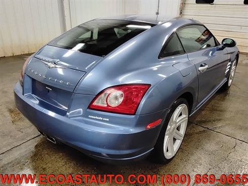 Used 2005 Chrysler Crossfire Limited image 3