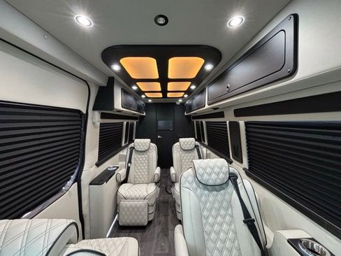 New 2025 Mercedes-Benz Sprinter 3500 image 4