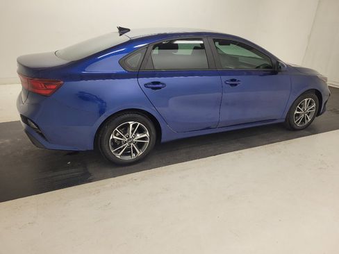 Used 2022 Kia Forte LXS FWD image 10