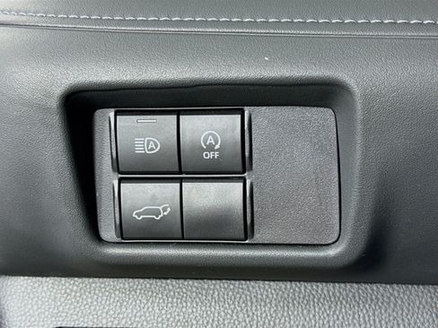 Certified 2025 Toyota Highlander XSE AWD/4WD image 10