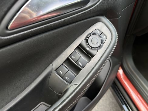 Used 2024 Buick Encore GX Sport Touring AWD/4WD image 15