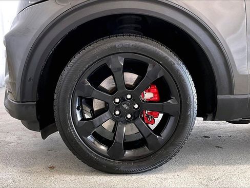 Used 2020 Ford Explorer ST w/ ST Street Pack image 8