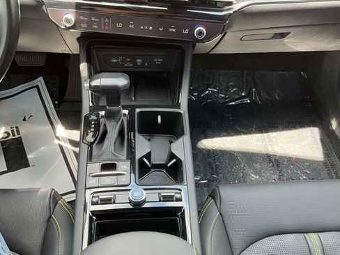 Used 2025 Kia K5 GT FWD image 23