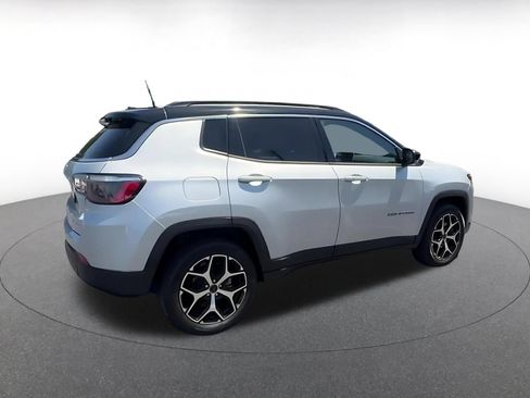 Used 2025 Jeep Compass Limited AWD/4WD image 14