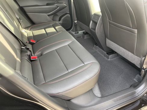 New 2026 Chevrolet Trax RS w/ Sunroof Package image 34