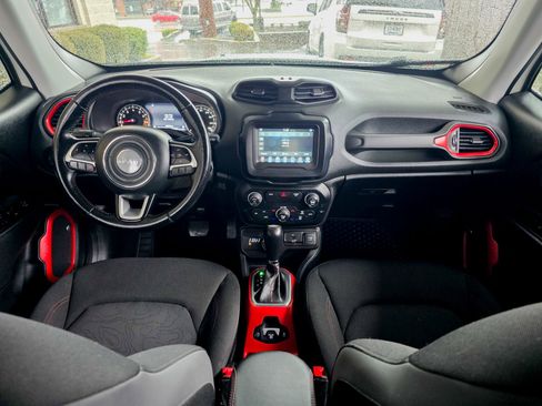 Used 2019 Jeep Renegade Trailhawk image 35