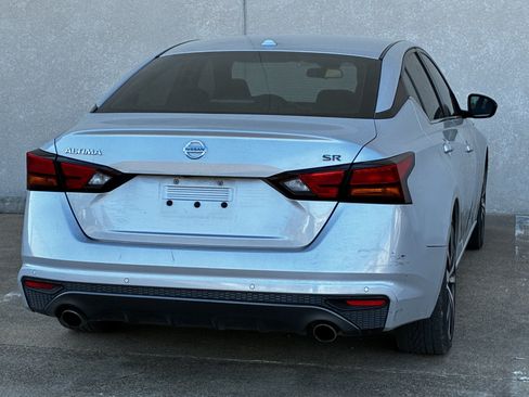 Used 2021 Nissan Altima 2.5 SR FWD image 50