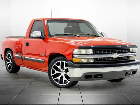 Used 1999 Chevrolet Silverado 1500 LS w/ Firm Ride Suspension Pkg RWD image 6