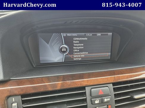 Used 2011 BMW 328i xDrive Sedan AWD/4WD image 7