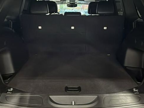 Used 2021 Jeep Grand Cherokee Limited image 6