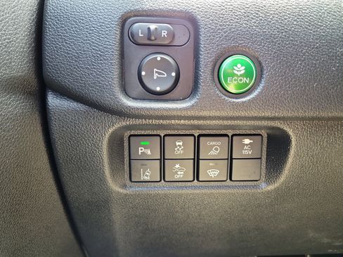 Used 2023 Honda Ridgeline RTL-E image 28