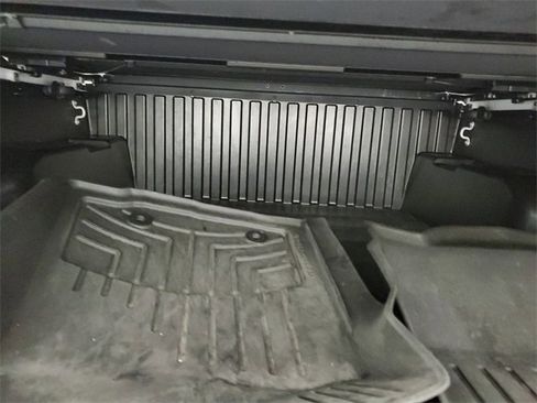 Used 2023 Toyota Tacoma TRD Sport image 6