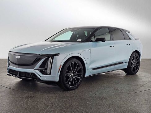 New 2026 Cadillac Lyriq V w/ LPO, Floor Liner Package image 7