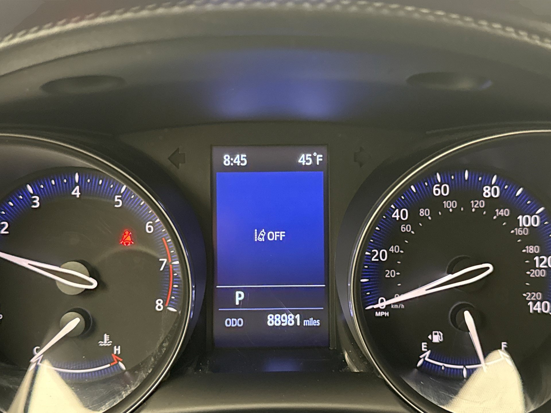 Used 2020 Toyota C-HR LE FWD image 13