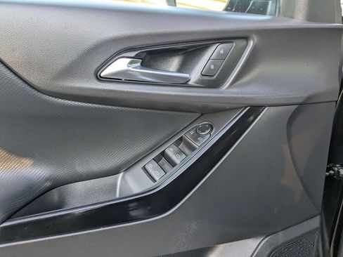 Used 2025 Chevrolet Equinox LT image 14