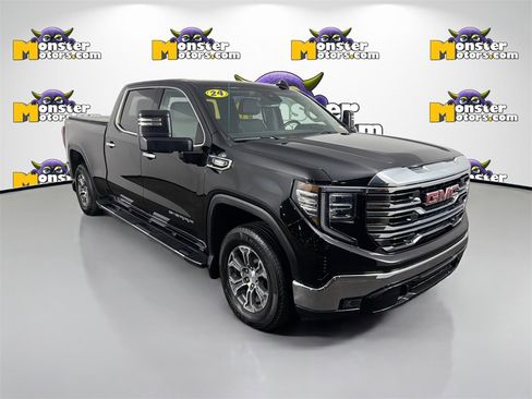Used 2024 GMC Sierra 1500 SLT w/ SLT Convenience Package image 3