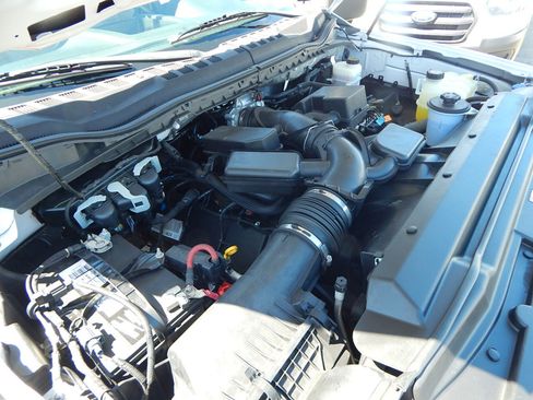 Used 2021 Ford F250 XL w/ Power Equipment Group RWD image 29