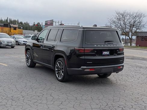 Used 2022 Jeep Wagoneer Series III w/ Premium Group I image 9