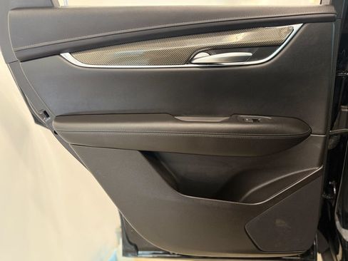 Used 2021 Cadillac XT5 Sportv AWD/4WD image 32