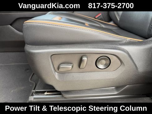 Used 2022 GMC Yukon AT4 AWD/4WD image 34