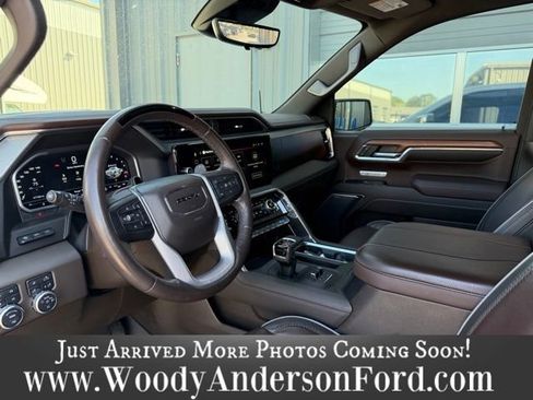 Used 2023 GMC Sierra 1500 Denali image 8