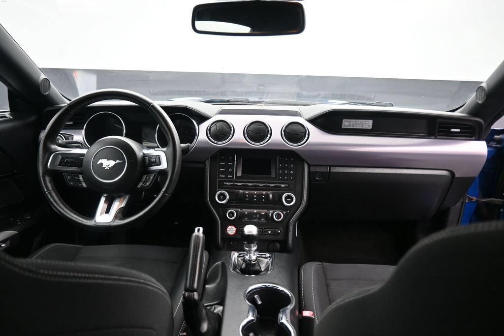Used 2017 Ford Mustang Coupe RWD image 36