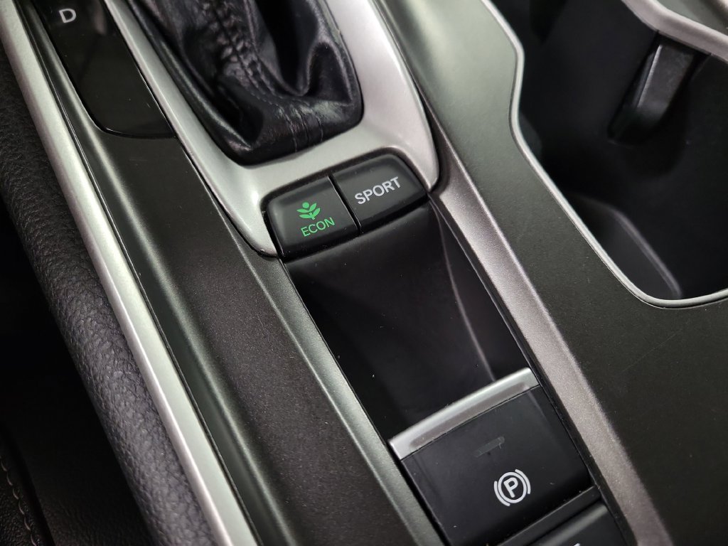 Used 2019 Honda Accord Sport image 19