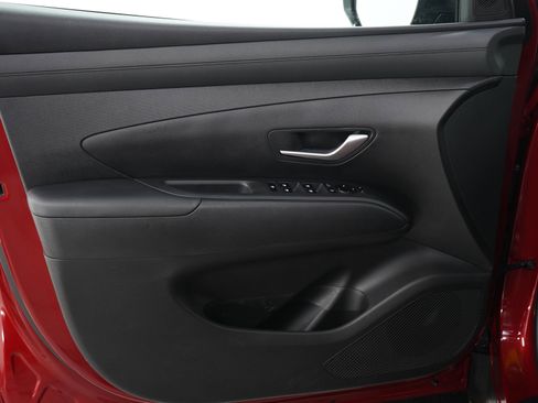 Used 2025 Hyundai Tucson SEL AWD/4WD image 20