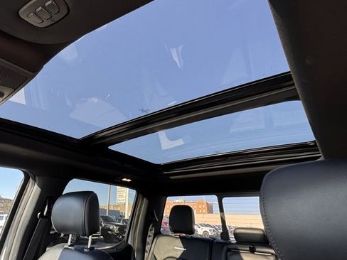 Used 2020 Ford F150 Platinum w/ Equipment Group 701A Luxury image 20