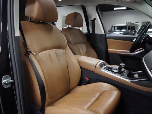 Used 2021 BMW X7 xDrive40i w/ Executive Package AWD/4WD image 37