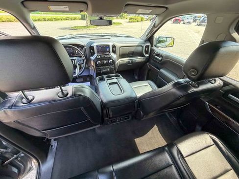 Used 2020 GMC Sierra 1500 SLE w/ SLE Value Package AWD/4WD image 25