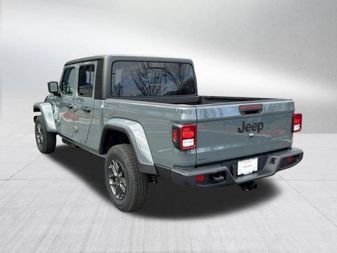 New 2026 Jeep Gladiator Sport image 7