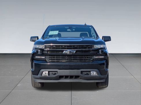 Used 2020 Chevrolet Silverado 1500 RST w/ RST Value Package image 9