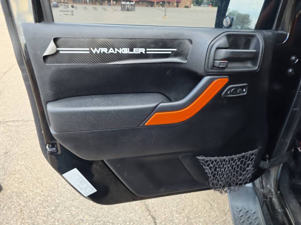 Used 2012 Jeep Wrangler Sahara w/ Dual Top Group AWD/4WD image 10
