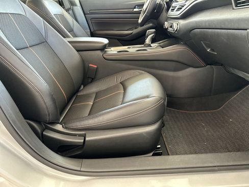 Used 2022 Nissan Altima 2.5 SR image 36