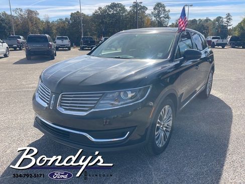 Used 2017 Lincoln MKX Reserve image 4