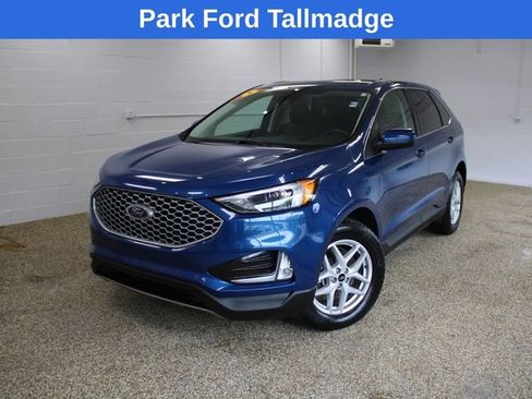 Used 2023 Ford Edge SEL w/ Convenience Package AWD/4WD image 10