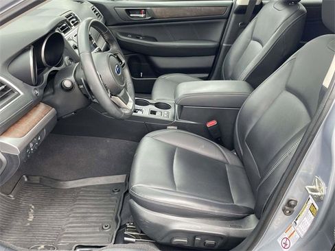 Used 2018 Subaru Outback 2.5i Limited image 8