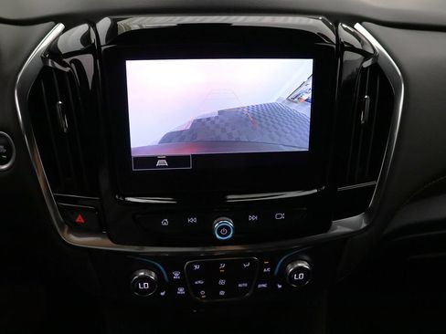 Used 2023 Chevrolet Traverse LT AWD/4WD image 28
