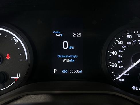 Used 2024 Toyota Sienna XLE image 44