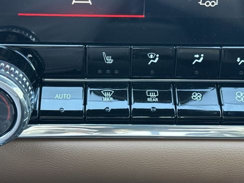 New 2026 GMC Canyon AT4 image 19