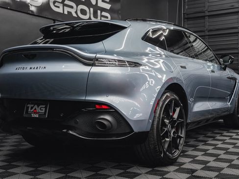 Used 2021 Aston Martin DBX AWD/4WD image 24