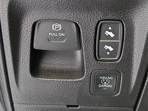 Used 2026 RAM 1500 Big Horn AWD/4WD image 20