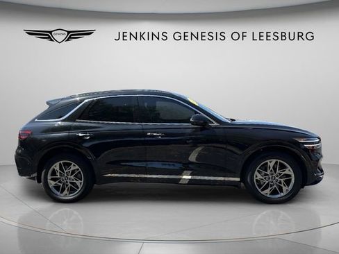 Used 2023 Genesis GV70 2.5T w/ Advanced Package AWD/4WD image 3