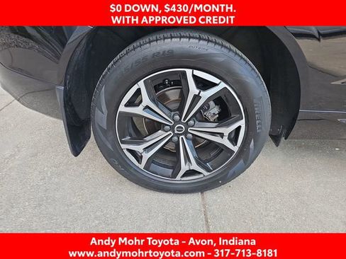 Used 2022 Volvo XC60 B5 Momentum w/ Climate Package AWD/4WD image 40