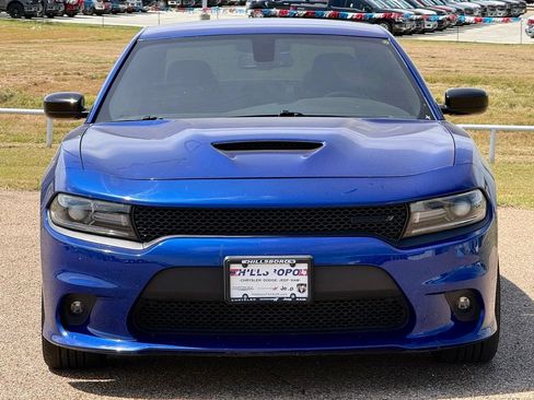 Used 2021 Dodge Charger R/T w/ Driver Convenience Group RWD image 9