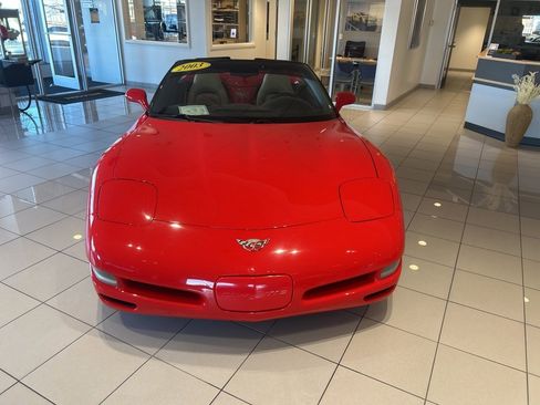 Used 2003 Chevrolet Corvette Convertible w/ Preferred Equipment Group1 image 6