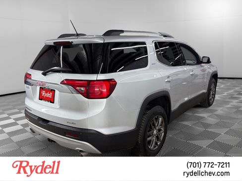 Used 2018 GMC Acadia SLT AWD/4WD image 5
