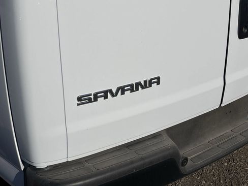 New 2025 GMC Savana 2500 Extended w/ Driver Convenience Package image 31